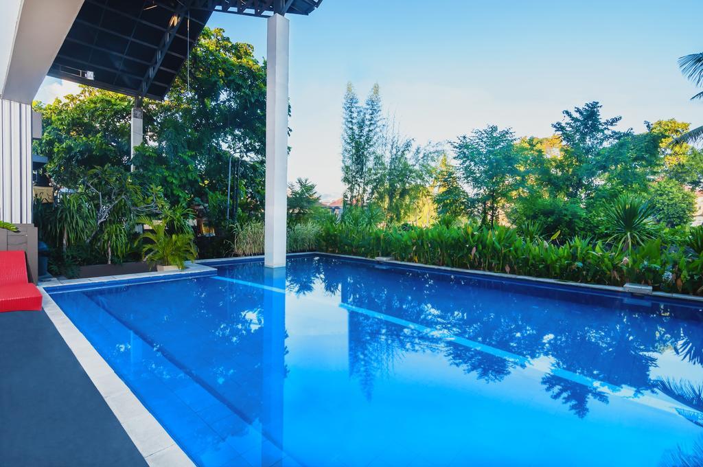 The Harmony Legian Hotel Kuta Lombok Exterior foto